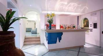 Hotel Albatros - mese di Aprile - Holtel Albatros - Sala Bar